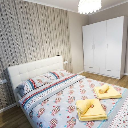 Sunshine Apartament Târgu-Mureş Buitenkant foto